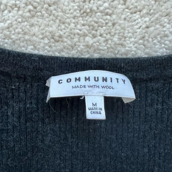 Aritzia Community Dark Grey Dress Size Medium GUC - Picture 5 of 5